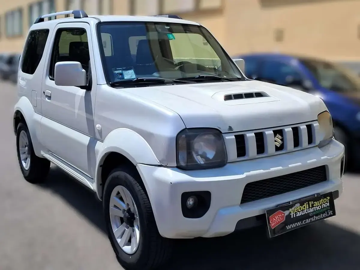 Usata Suzuki Jimny 84 CV (61 kW) 2014 Bianco SUV