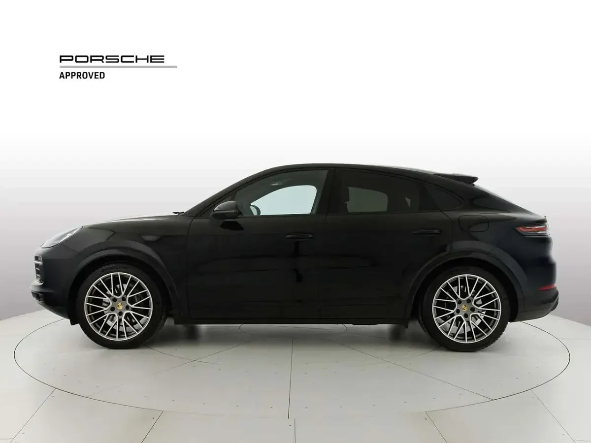 Usata Porsche Cayenne 462 CV (339 kW) 2022 A1 nero SUV