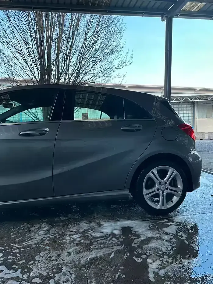 Usata Mercedes A180 109 CV (80 kW) 2012 Utilitaria