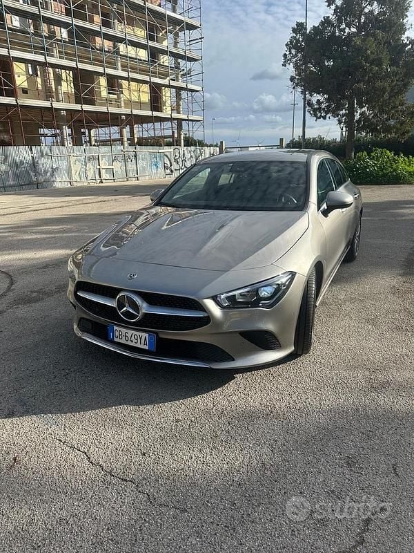 Usata Mercedes CLA200 Shooting Brake 150 CV (110 kW) 2020 Bianco Station wagon