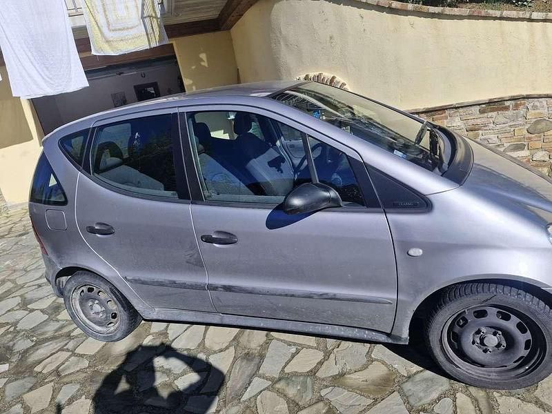 Usata Mercedes 170 Classic 90 CV (66 kW) 2001 Grigio