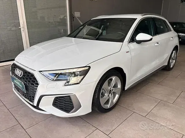 Usata Audi A3 S-Line 150 CV (110 kW) 2020 Bianco Berlina