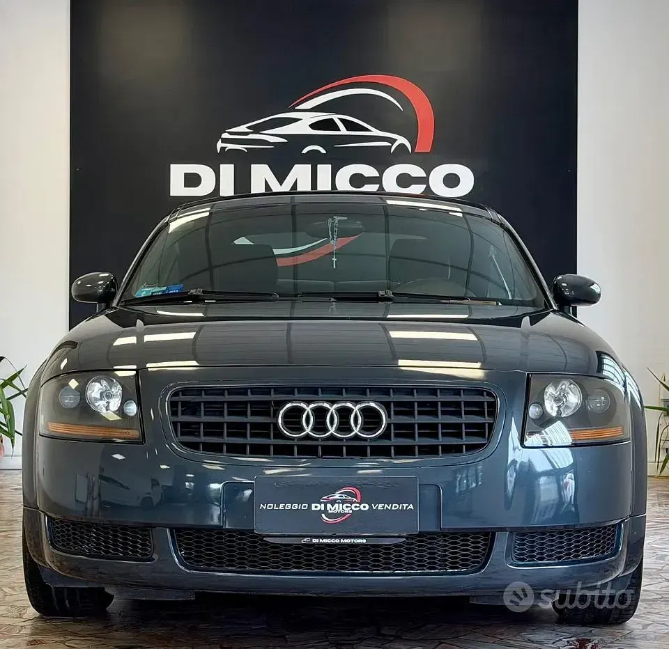 Usata Audi TT 150 CV (110 kW) 2004 Grigio Coupé