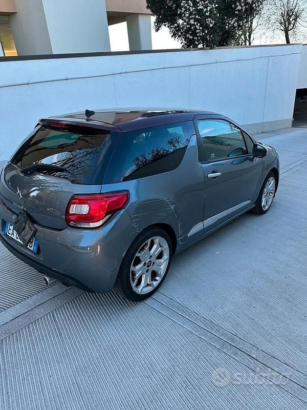 Usata Citroën DS3 90 CV (66 kW) 2010 Grigio Utilitaria