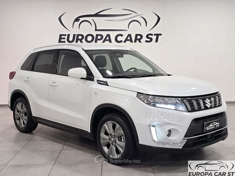 Usata Suzuki Vitara 129 CV (94 kW) 2021 Bianco SUV