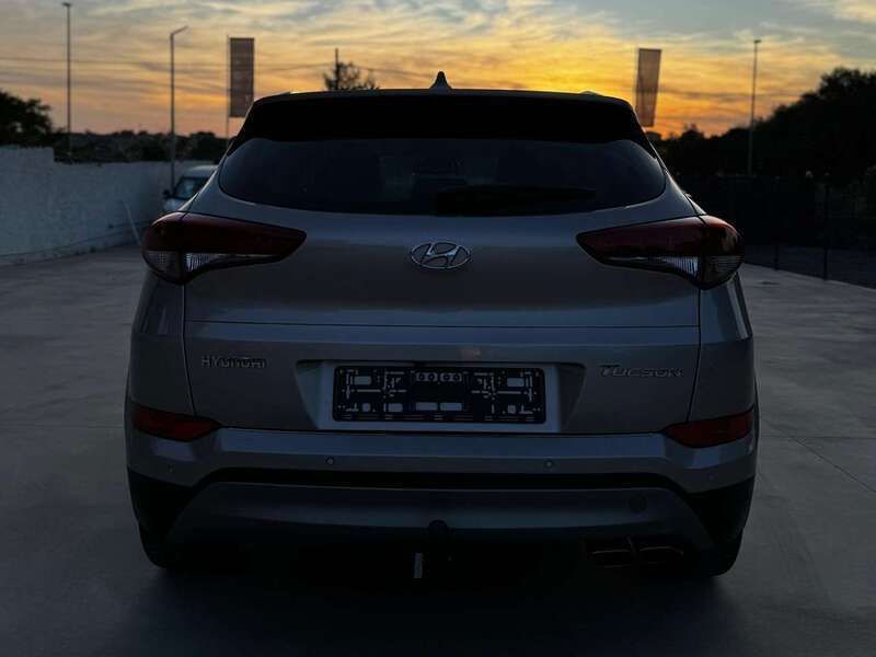 Usata Hyundai Tucson Xpossible 177 CV (130 kW) 2016 Bronzo SUV