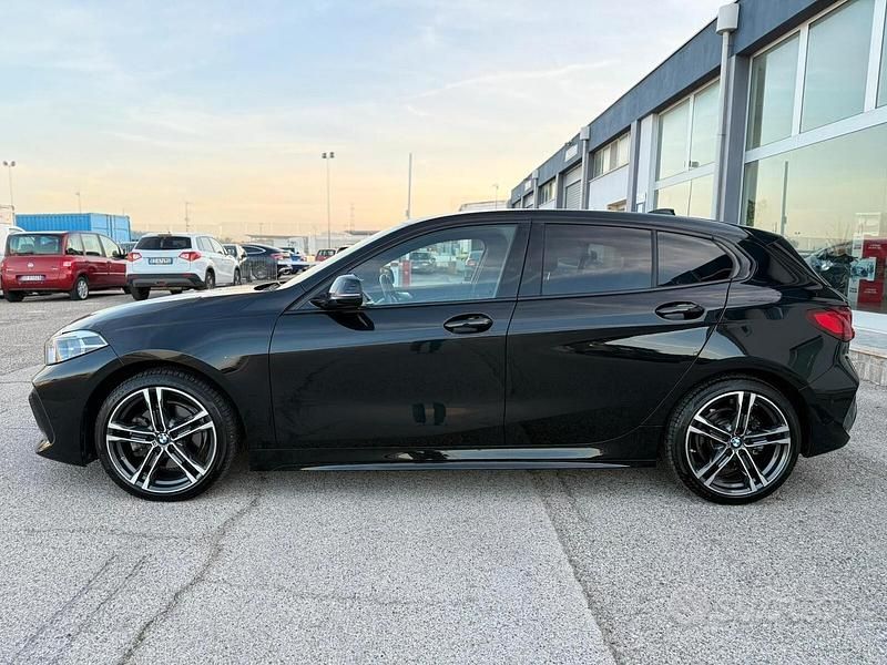 Usata BMW 118 M Sport 150 CV (110 kW) 2021 Nero Utilitaria