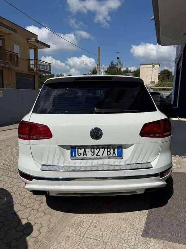 Usata VW Touareg Executive 245 CV (180 kW) 2013 Bianco SUV