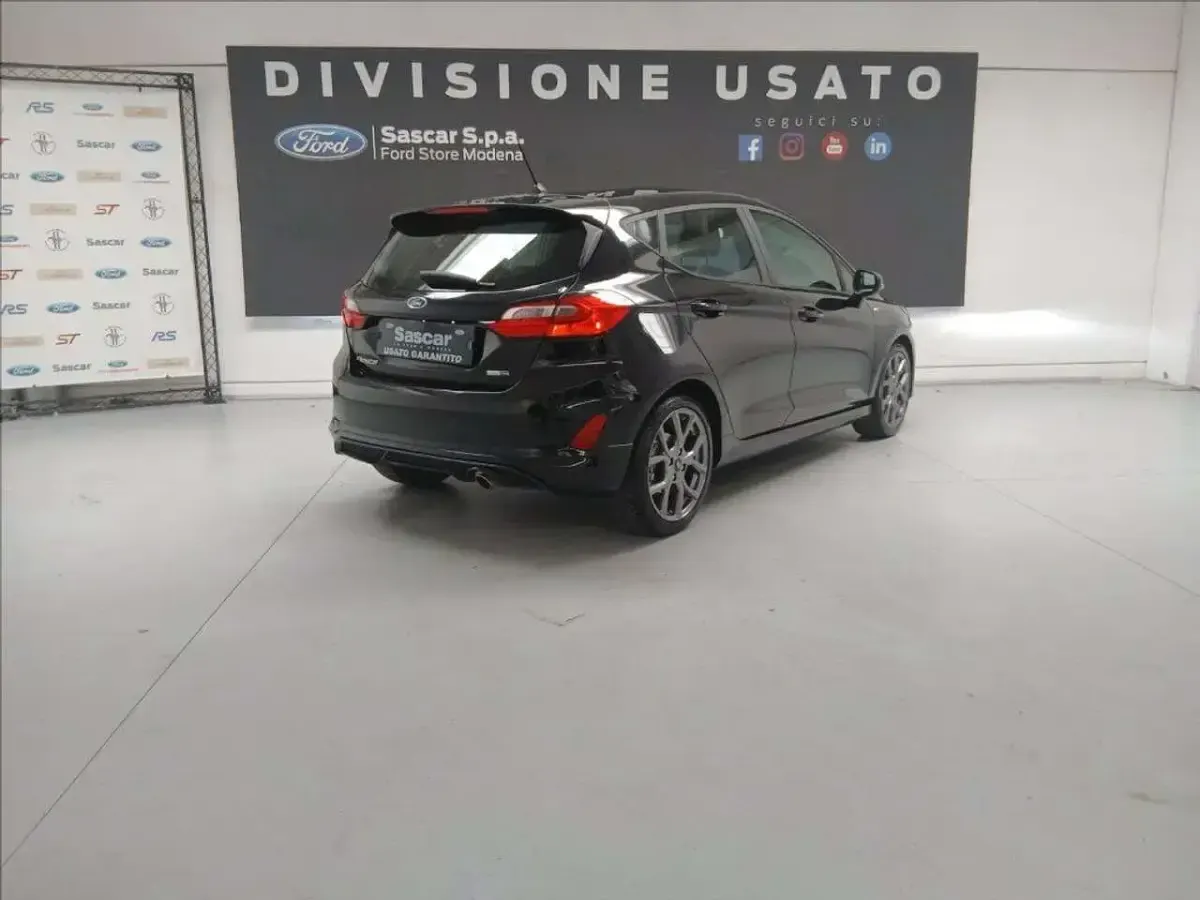 Usata Ford Fiesta ST-Line 125 CV (91 kW) 2023 Nero Utilitaria