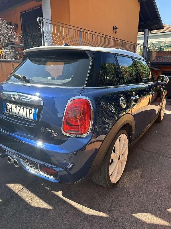 Usata Mini Cooper SD 170 CV (125 kW) 2016 Utilitaria