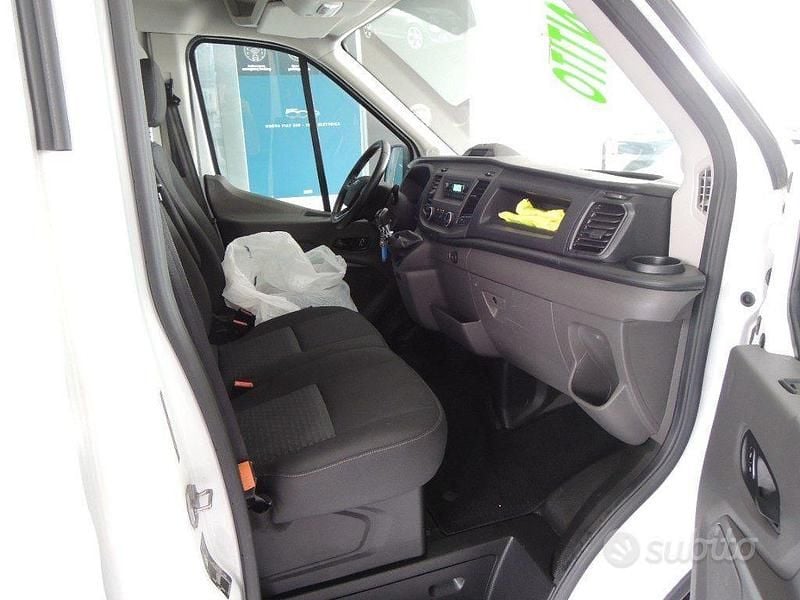 Usata Ford Transit 131 CV (96 kW) 2021 Bianco Berlina