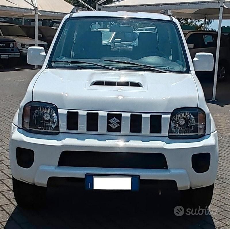 Usata Suzuki Jimny 85 CV (62 kW) 2014 Bianco SUV