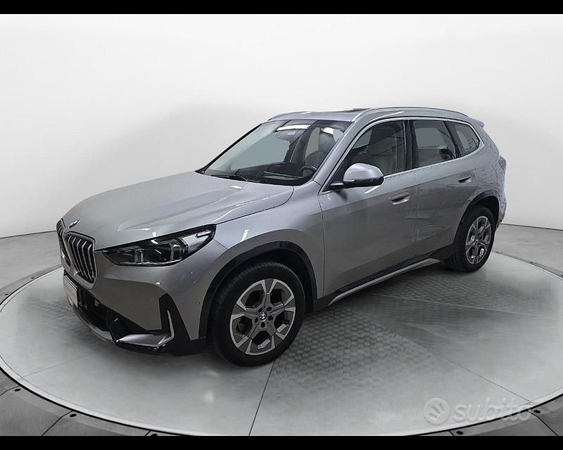 Space silver metallic Usata 2024 BMW X1 xLine SUV | 39.900 € (Super prezzo) - Immagine 1/4