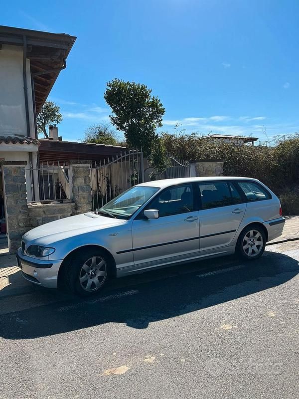 Usata BMW 320 150 CV (110 kW) 2005 Grigio Station wagon