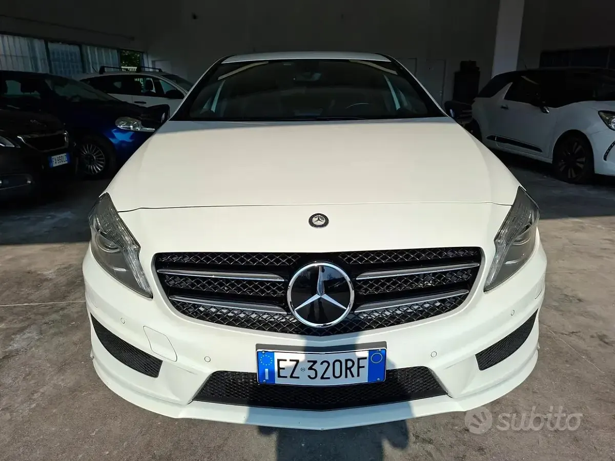Usata Mercedes 200 Premium 156 CV (114 kW) 2015 Bianco Berlina