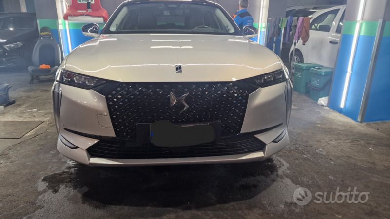 Grigio Usata 2021 DS Automobiles DS4 Tre volumi | 25.500 € (Buon prezzo) - Immagine 1/4