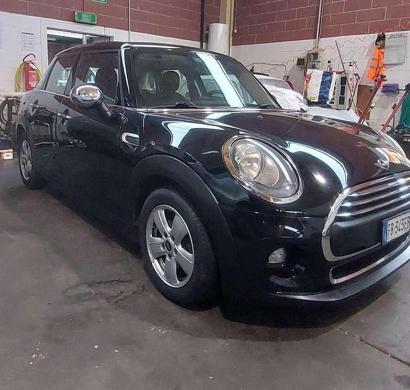 Usata Mini One D 95 CV (69 kW) 2015 Utilitaria