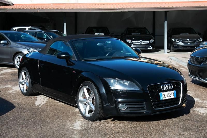 Usata Audi TT S-Line 160 CV (117 kW) 2011 Nero Cabrio