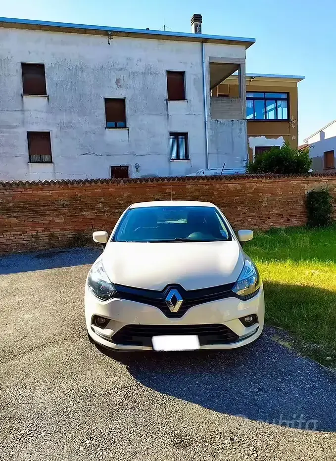 Occasion Renault Clio 73 ch (53 kW) 2017 Monospace