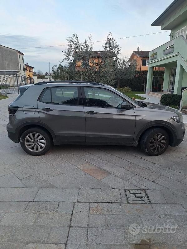 Grigio Usata 2021 VW T-Cross Sportline SUV | 14.500 € (Super prezzo) - Immagine 1/4