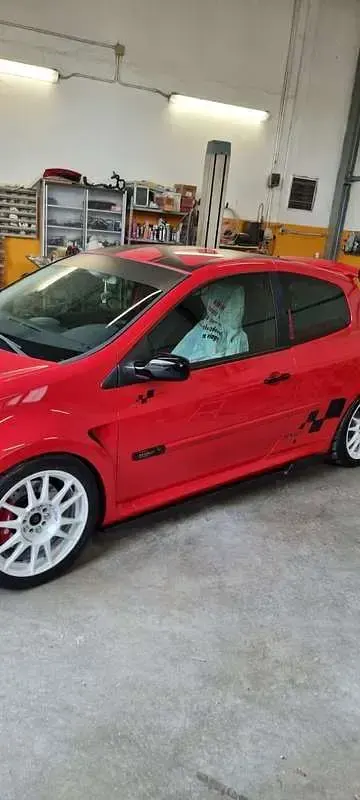 Usata Renault Clio II R.S. 197 CV (144 kW) 2009 Berlina