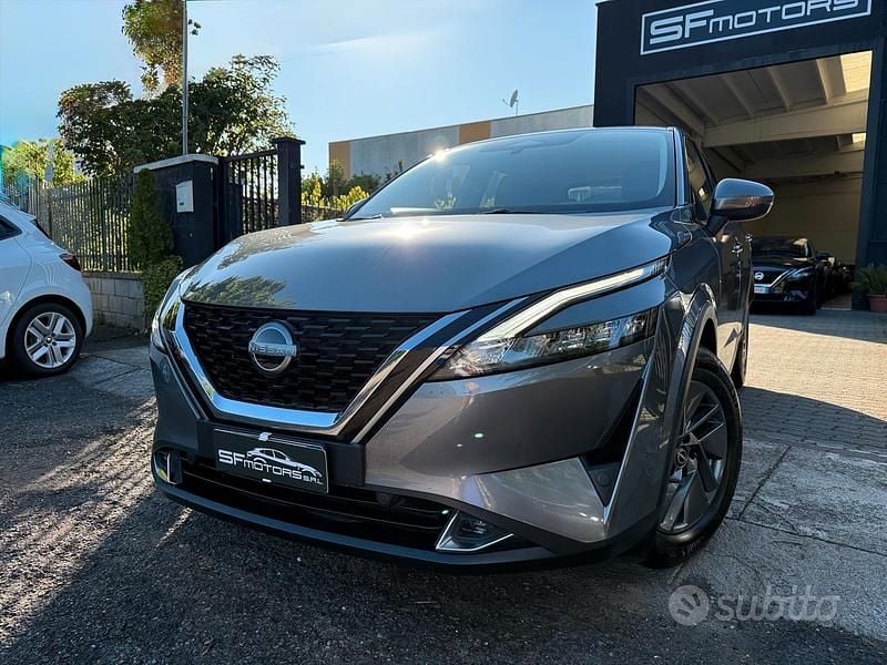 Usata Nissan Qashqai N-Connecta 158 CV (116 kW) 2022 Grigio SUV