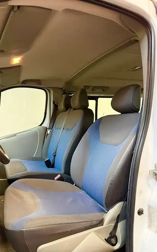 Usata Renault Trafic 114 CV (83 kW) 2011 Bianco Monovolume