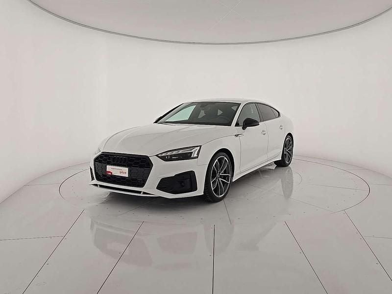 Bianco Usata 2024 Audi A5 S-Line Coupé | 43.500 € (Super prezzo) - Immagine 1/4