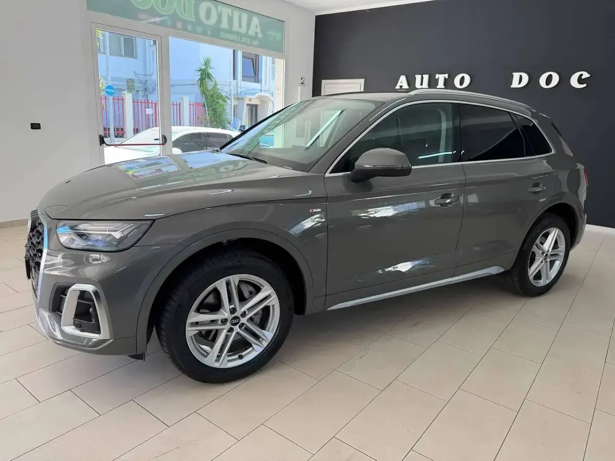 Usata Audi Q5 S-Line 204 CV (150 kW) 2023 Grigio SUV