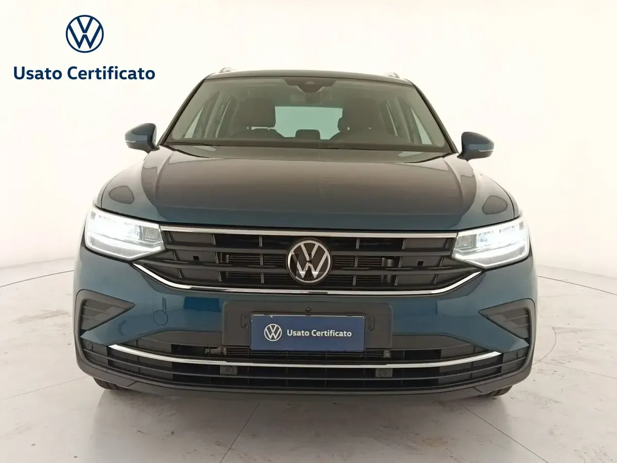 Usata VW Tiguan Life 150 CV (110 kW) 2023 Verde SUV