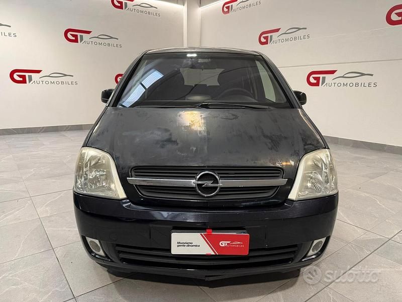 Usata Opel Meriva Enjoy 100 CV (73 kW) 2003 Nero Monovolume