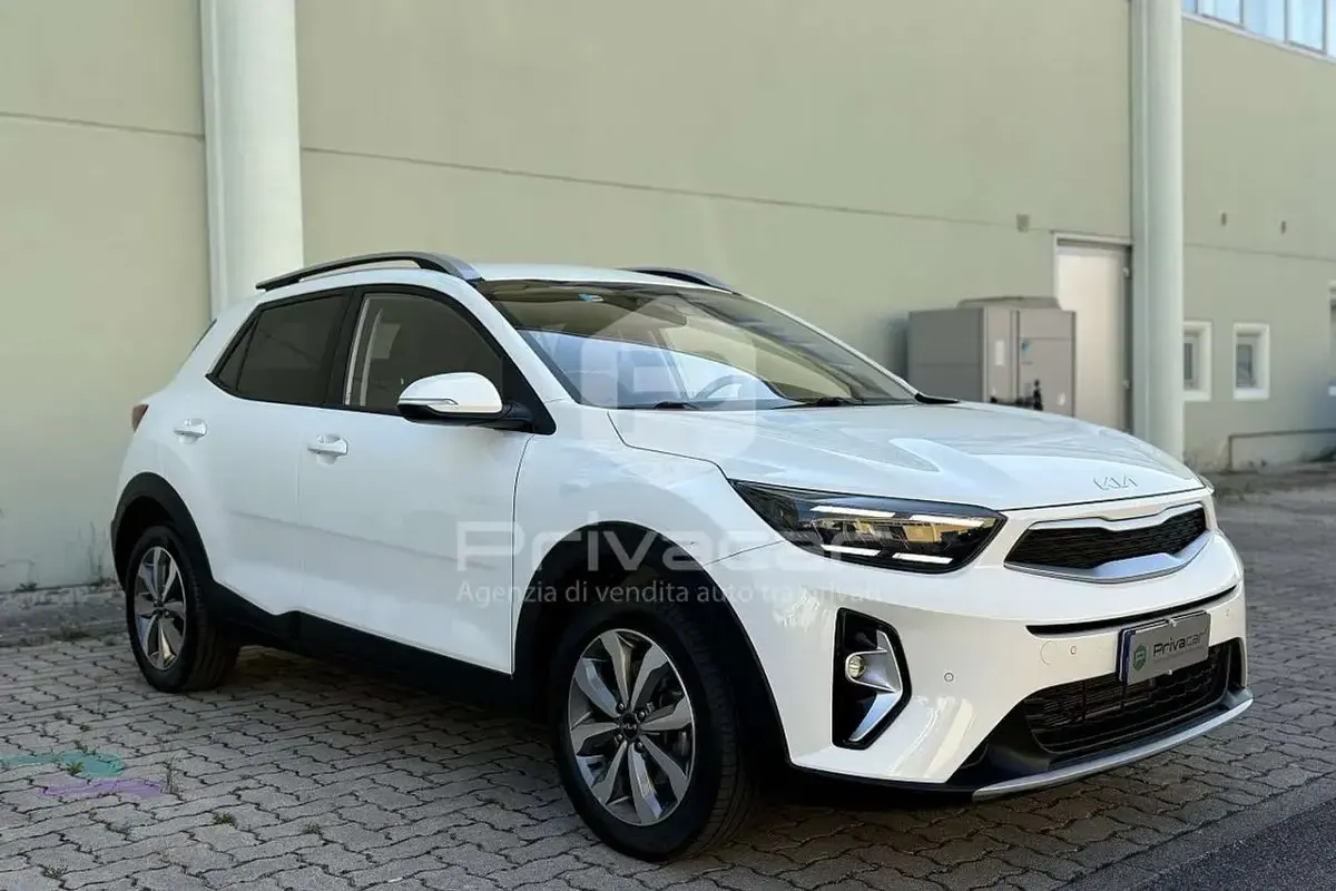 Usata Kia Stonic Style 79 CV (58 kW) 2025 Bianco SUV