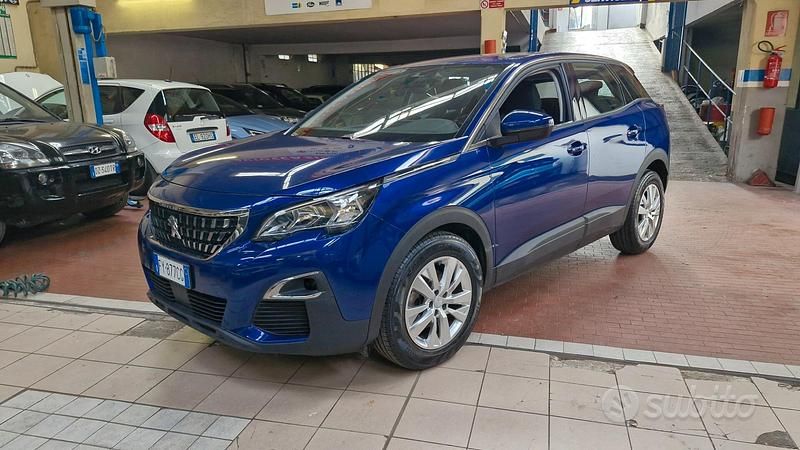 Usata Peugeot 3008 Allure 131 CV (96 kW) 2019 Blu Berlina