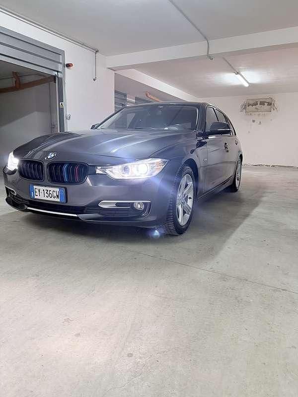 Usata BMW 318 143 CV (105 kW) 2014 Station wagon