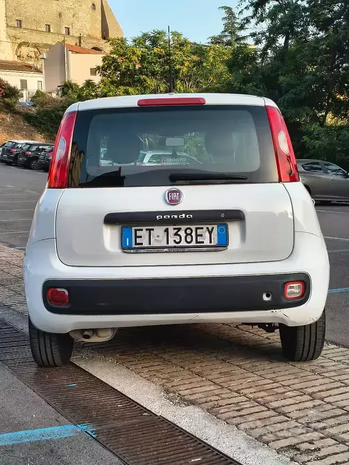 Usata Fiat Panda Easy 69 CV (50 kW) 2013 Bianco Utilitaria