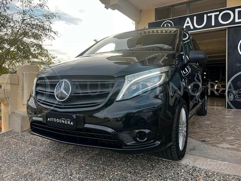Usata Mercedes Vito 190 CV (139 kW) 2021 Nero Furgone