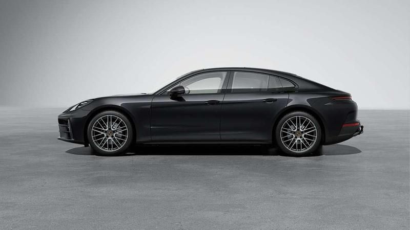 Usata Porsche Panamera 354 CV (260 kW) 2024 Nero jet Utilitaria