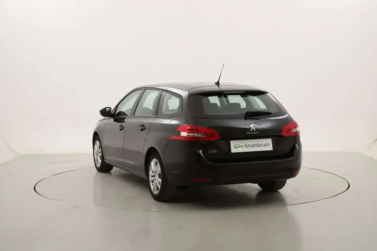 Usata Peugeot 308 SW Business-Line 131 CV (96 kW) 2021 Nero Station wagon