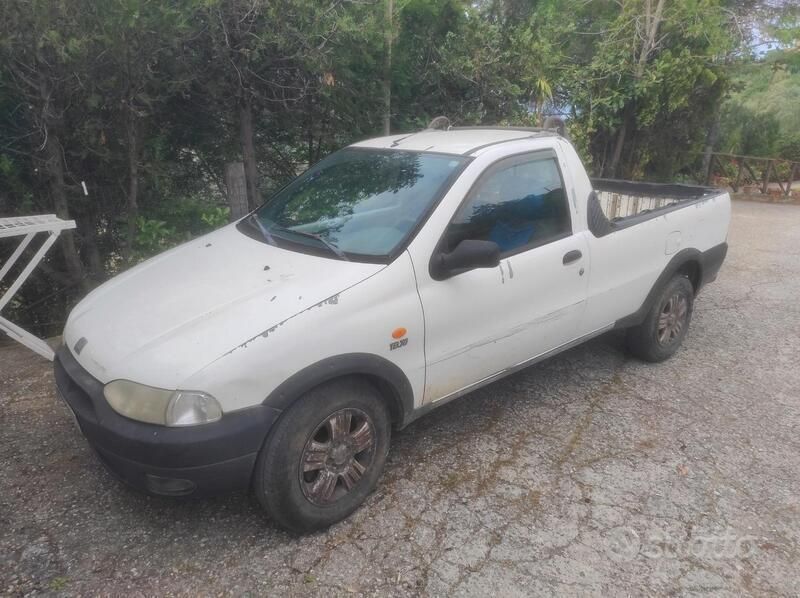 Usata Fiat Strada 1998 Bianco Pick-up