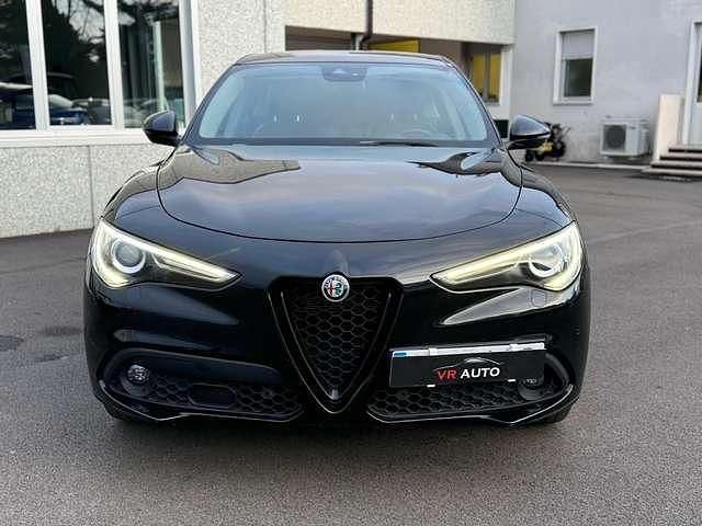 Usata Alfa Romeo Stelvio Sprint 190 CV (139 kW) 2021 Nero SUV