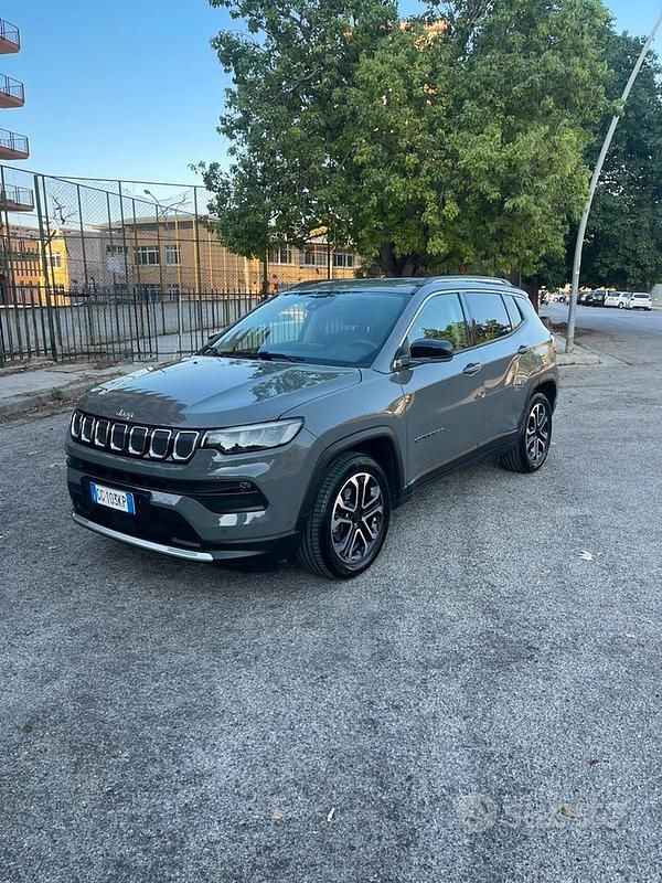 Usata Jeep Compass 131 CV (96 kW) 2021 Grigio SUV