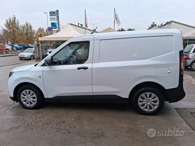 Usata Ford Transit Trend 100 CV (73 kW) 2024 Bianco Furgone