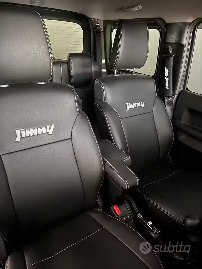 Usata Suzuki Jimny 102 CV (75 kW) 2022 Verde SUV