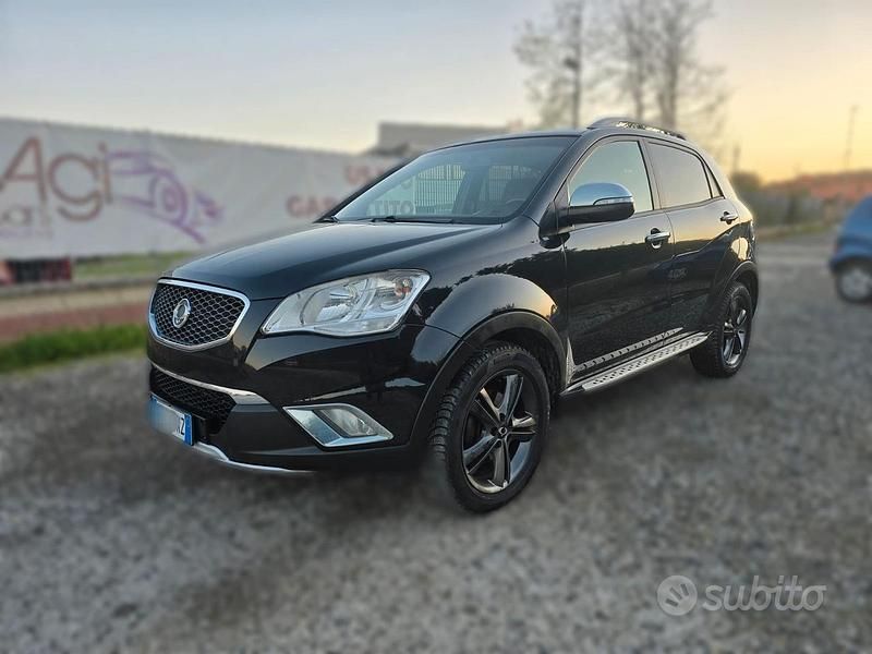 Usata Ssangyong (KGM) Korando 175 CV (128 kW) 2013 Nero SUV