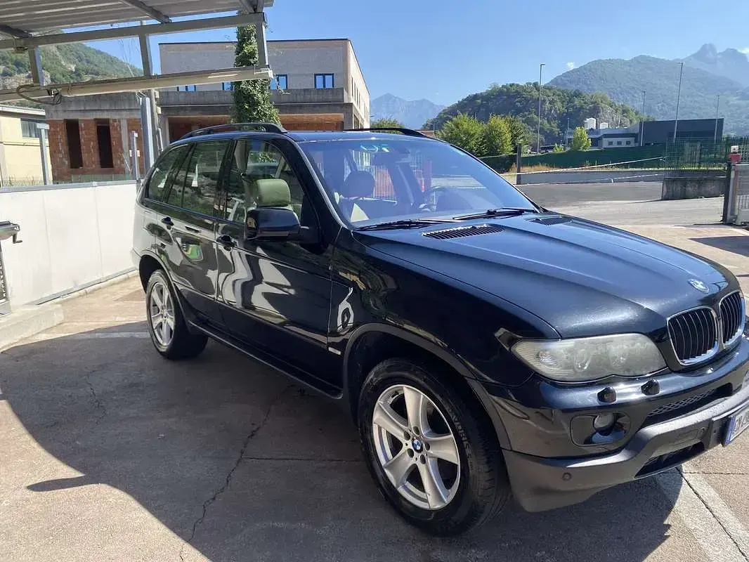 Usata BMW X5 218 CV (160 kW) 2004 SUV