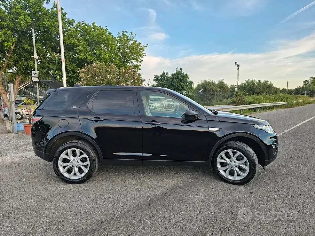 Usata Land Rover Discovery Sport HSE 150 CV (110 kW) 2018 Nero SUV