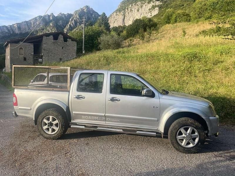 Argento Usata 2006 Isuzu D-Max Pick-up | 11.600 € (Ottimo prezzo) - Immagine 1/4