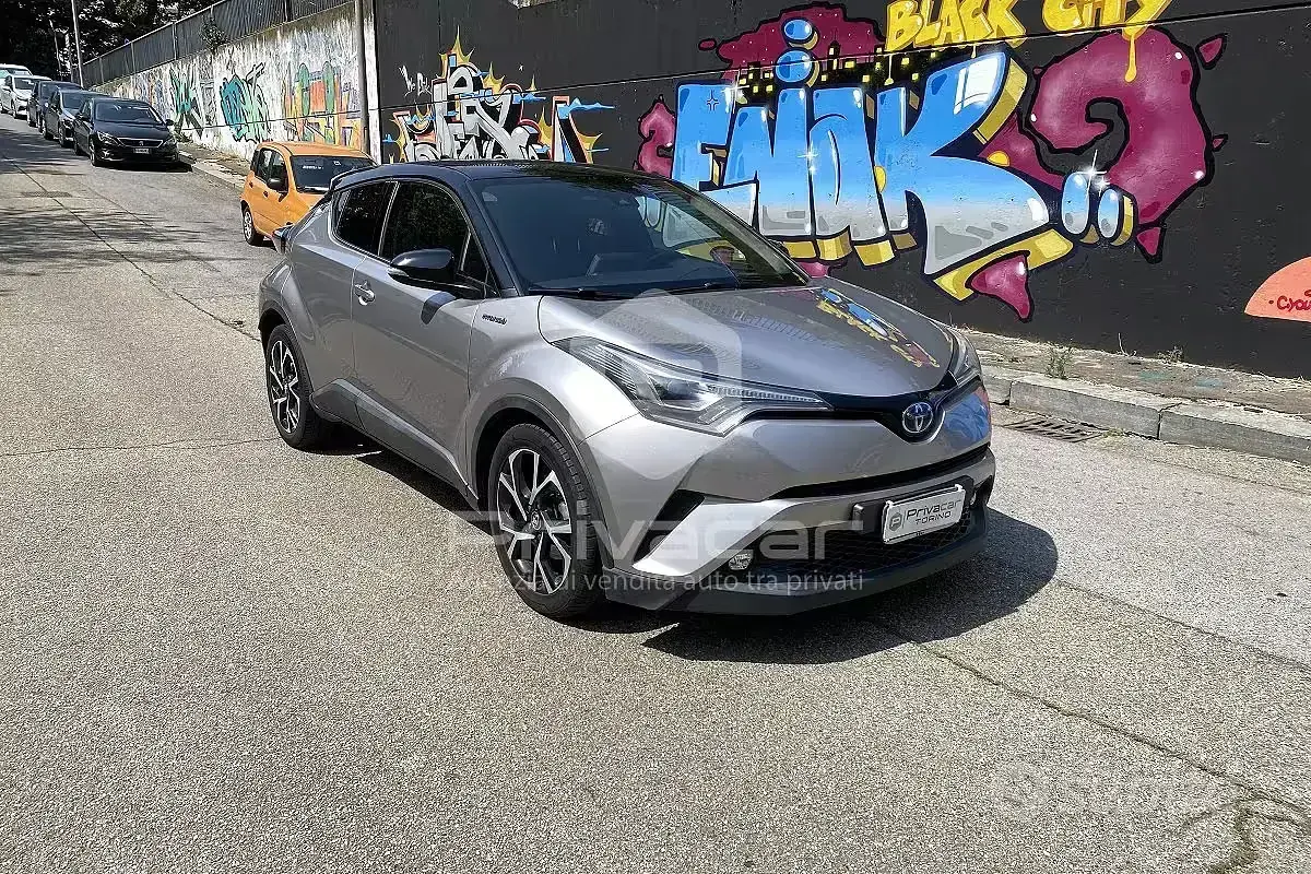 Usata Toyota C-HR Style 98 CV (72 kW) 2017 Grigio SUV