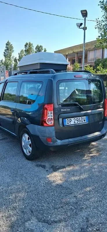 Usata Dacia Logan MCV Lauréate 87 CV (63 kW) 2008 Station wagon