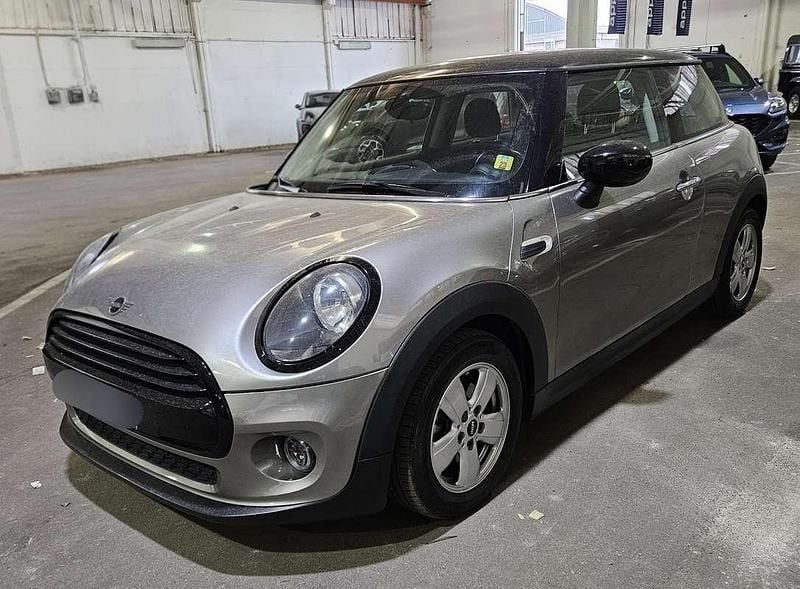 Grigio Usata 2020 Mini Cooper Business Due volumi | 13.500 € (Super prezzo) - Immagine 1/4